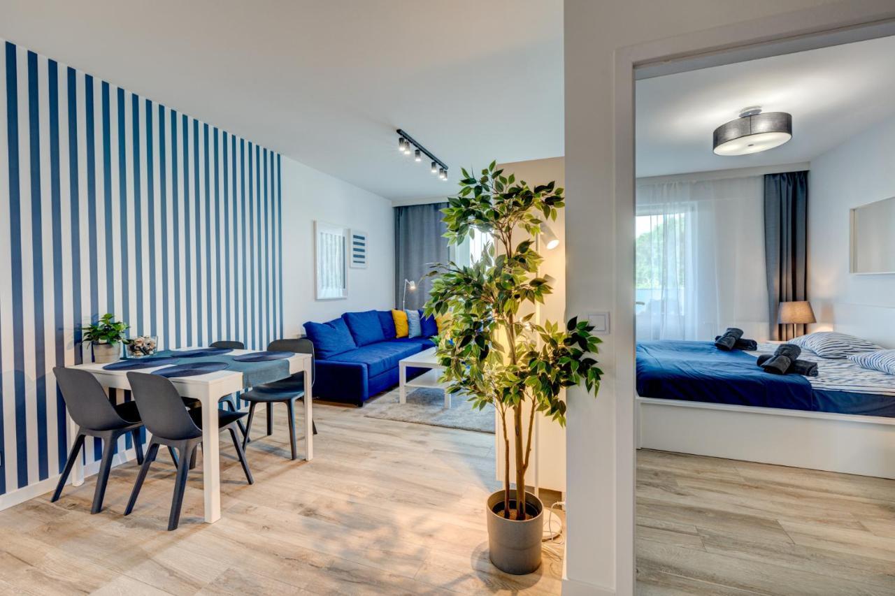 Platinium Apartment By Blue Baltic Apart Ревал Екстериор снимка