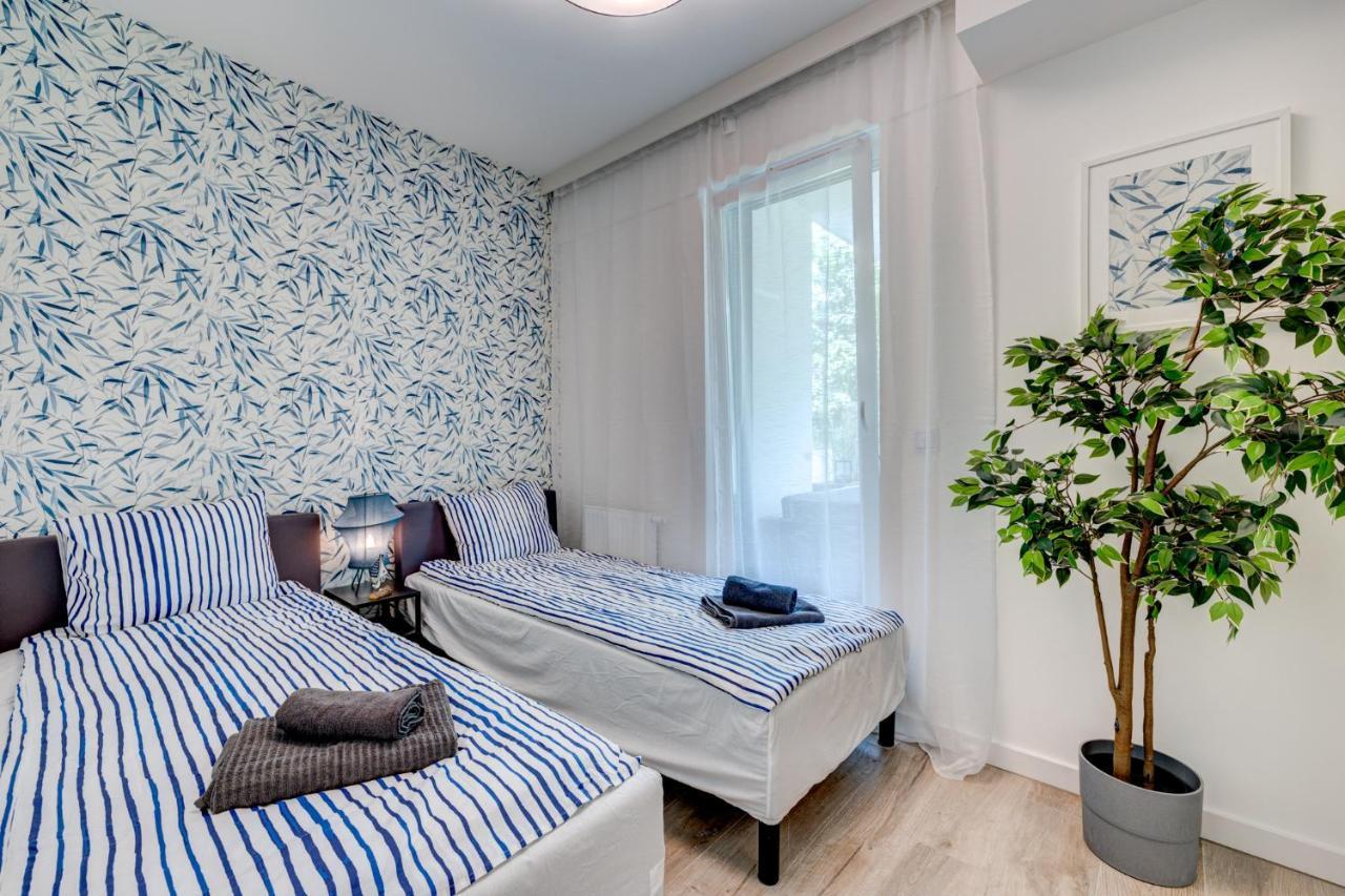 Platinium Apartment By Blue Baltic Apart Ревал Екстериор снимка